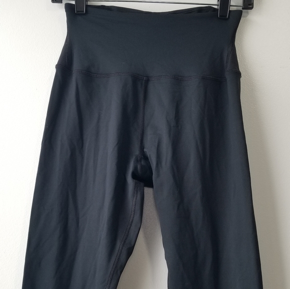 Tommie Cropper Leggings - Picture 12 of 14